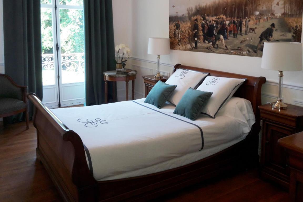 Chateau De La Chasse Beauvais Romagne  Zewnętrze zdjęcie