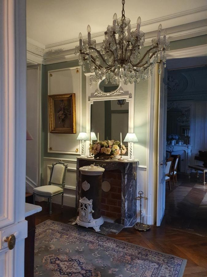 Chateau De La Chasse Beauvais Romagne  Zewnętrze zdjęcie
